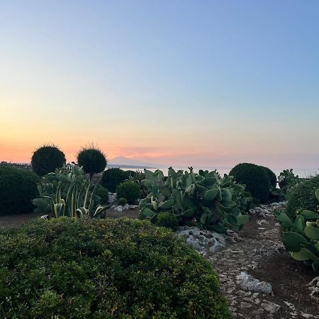 Villa Sebastian- Incomparabile vista sul mare Plemmirio Bagian luar foto