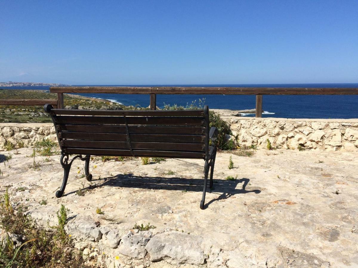 Villa Sebastian- Incomparabile vista sul mare Plemmirio Bagian luar foto
